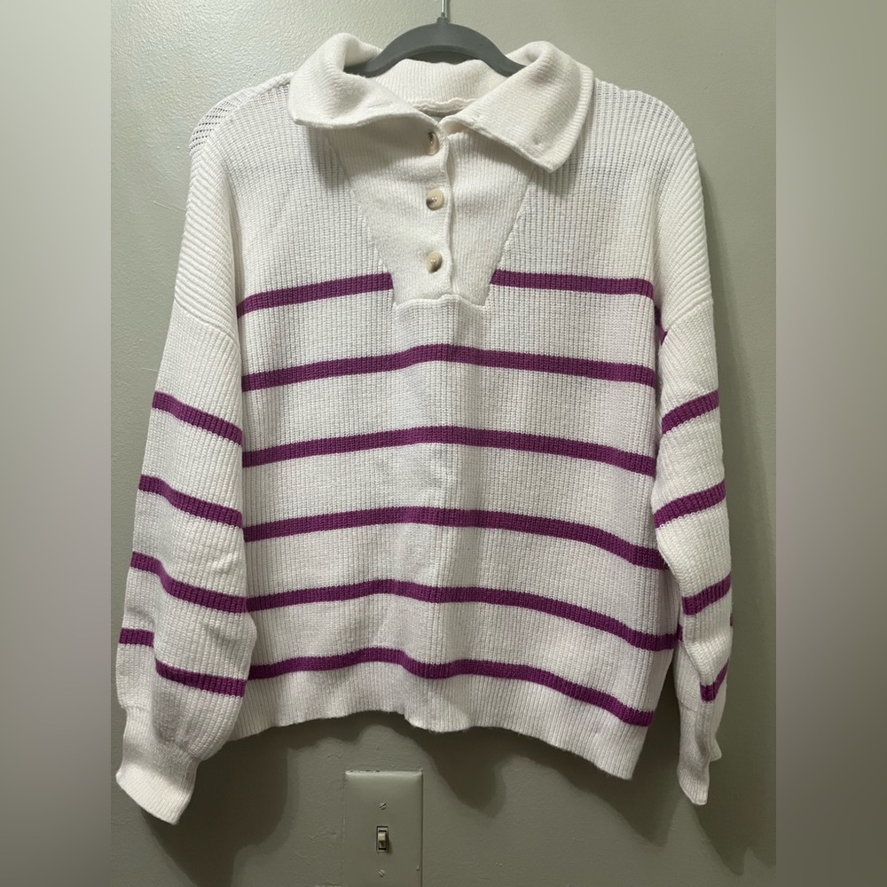 NWT Sincerely Jules Sweater Size M